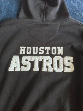 Black Hoodie with Silver 'H' Houston Astros Star Graphic